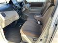 2010 Nissan ROOX
