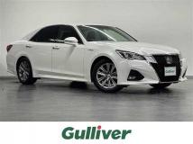 2016 Toyota Crown Hybrid