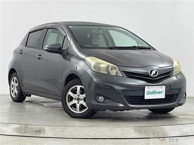 2011 Toyota Vitz