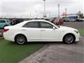2015 Toyota Crown Hybrid