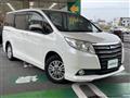 2017 Toyota Noah