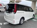 2017 Toyota Noah