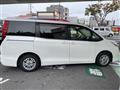2017 Toyota Noah