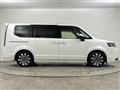2022 Honda Step WGN