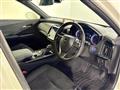 2019 Toyota Crown Hybrid