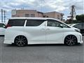 2017 Toyota Alphard