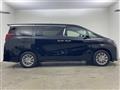 2022 Toyota Alphard Hybrid