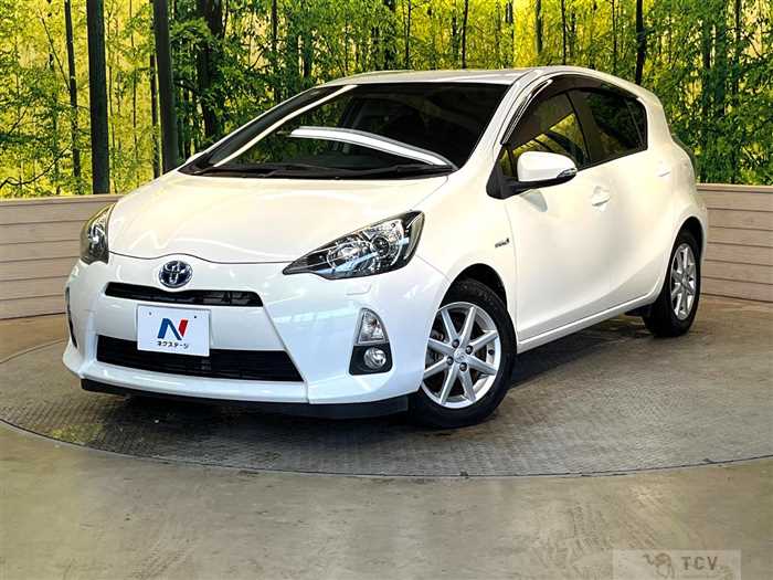 2013 Toyota AQUA