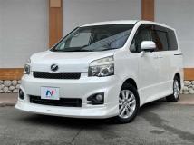 2010 Toyota Voxy
