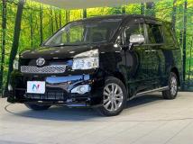 2013 Toyota Voxy