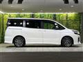2014 Toyota Voxy
