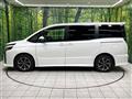 2017 Toyota Voxy