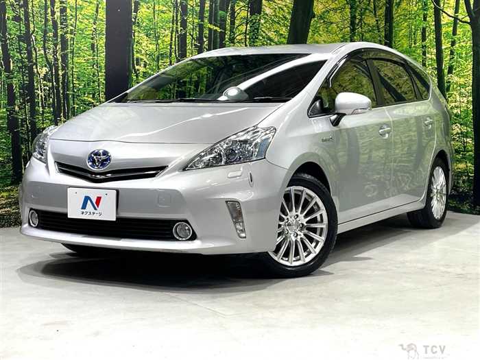 2012 Toyota PRIUS α