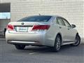 2015 Toyota Crown Hybrid