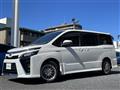 2017 Toyota Voxy