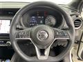 2022 Nissan KIX