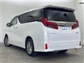2022 Toyota Alphard Hybrid