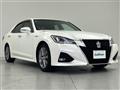 2016 Toyota Crown Hybrid
