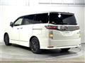 2017 Nissan Elgrand
