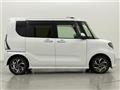 2022 Daihatsu Tanto