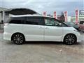 2013 Toyota Estima