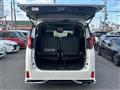 2018 Toyota Alphard Hybrid