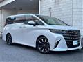 2023 Toyota Alphard Hybrid