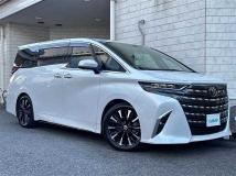 2023 Toyota Alphard Hybrid
