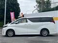 2018 Toyota Alphard