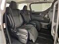 2015 Toyota Alphard Hybrid