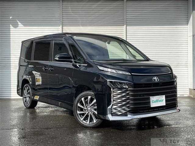 2022 Toyota Voxy