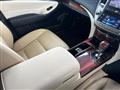 2015 Toyota Crown Hybrid