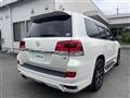 2016 Toyota Land Cruiser