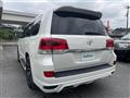 2016 Toyota Land Cruiser