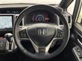 2013 Honda Step WGN
