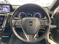 2018 Toyota Crown Hybrid