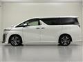 2020 Toyota Vellfire