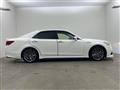 2014 Toyota Crown Hybrid