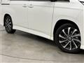 2025 Toyota Voxy