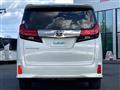 2017 Toyota Alphard