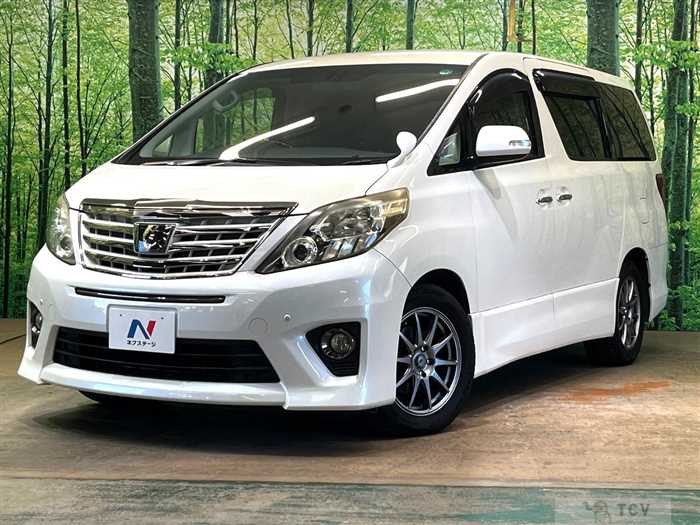 2013 Toyota Alphard