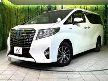 2016 Toyota Alphard Hybrid