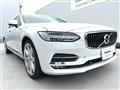 2017 Volvo S90