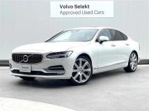 2017 Volvo S90