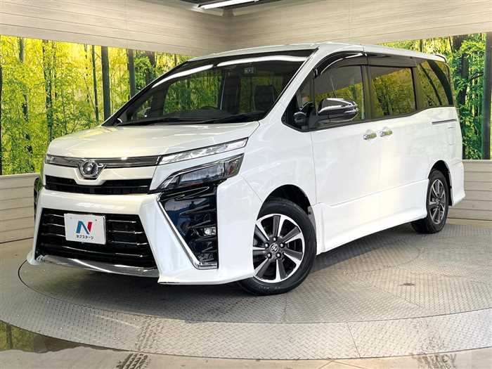 2020 Toyota Voxy