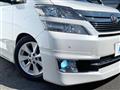 2012 Toyota Vellfire