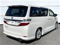 2012 Toyota Vellfire