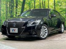 2013 Toyota Crown Hybrid