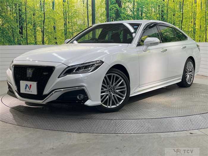 2021 Toyota Crown Hybrid