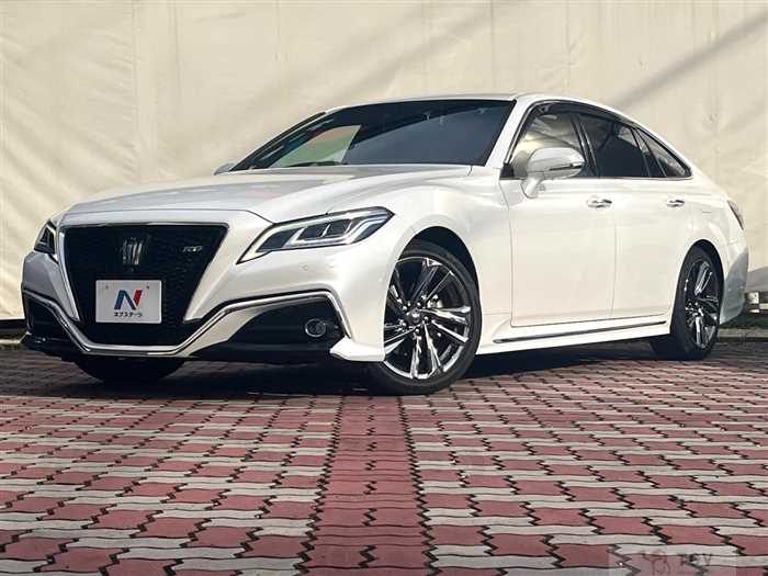2021 Toyota Crown Hybrid